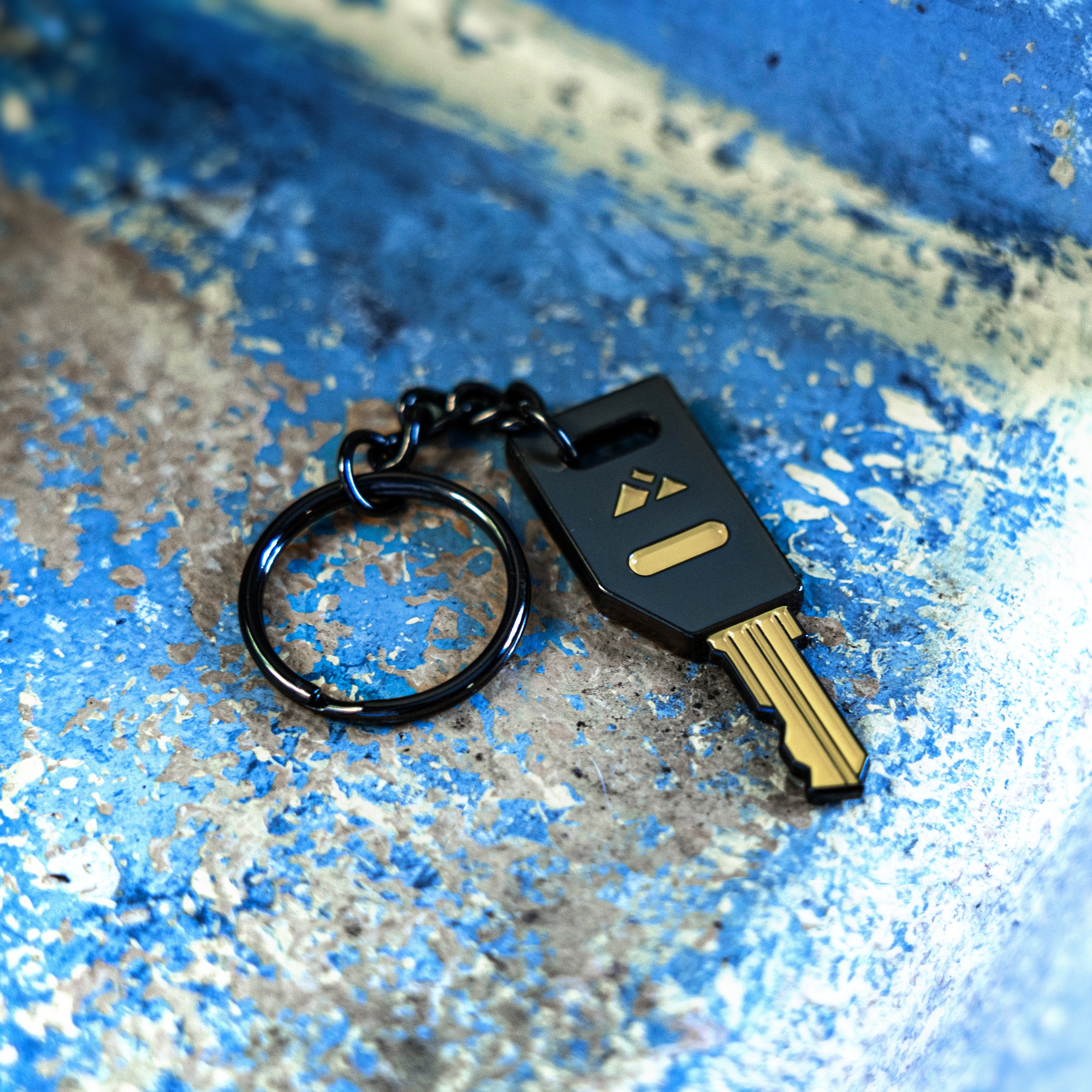 iam8bit | BLUE PRINCE KEYCHAIN BLIND BAG
