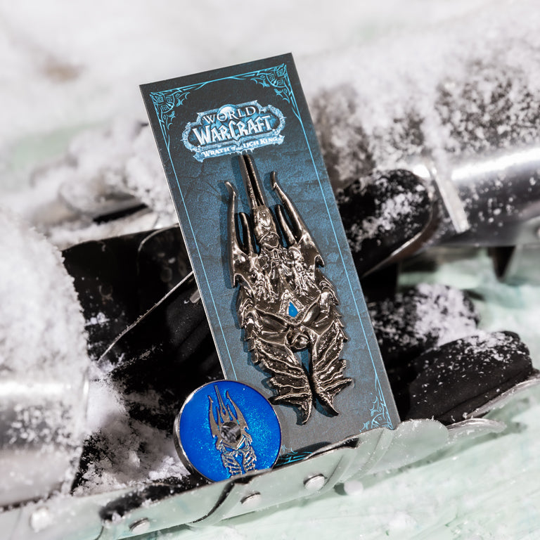 World of Warcraft: Wrath of the Lich King Deluxe Box Set (3xLP) -  iam8bit Exclusive Edition45 Adapter and Lich King Pin