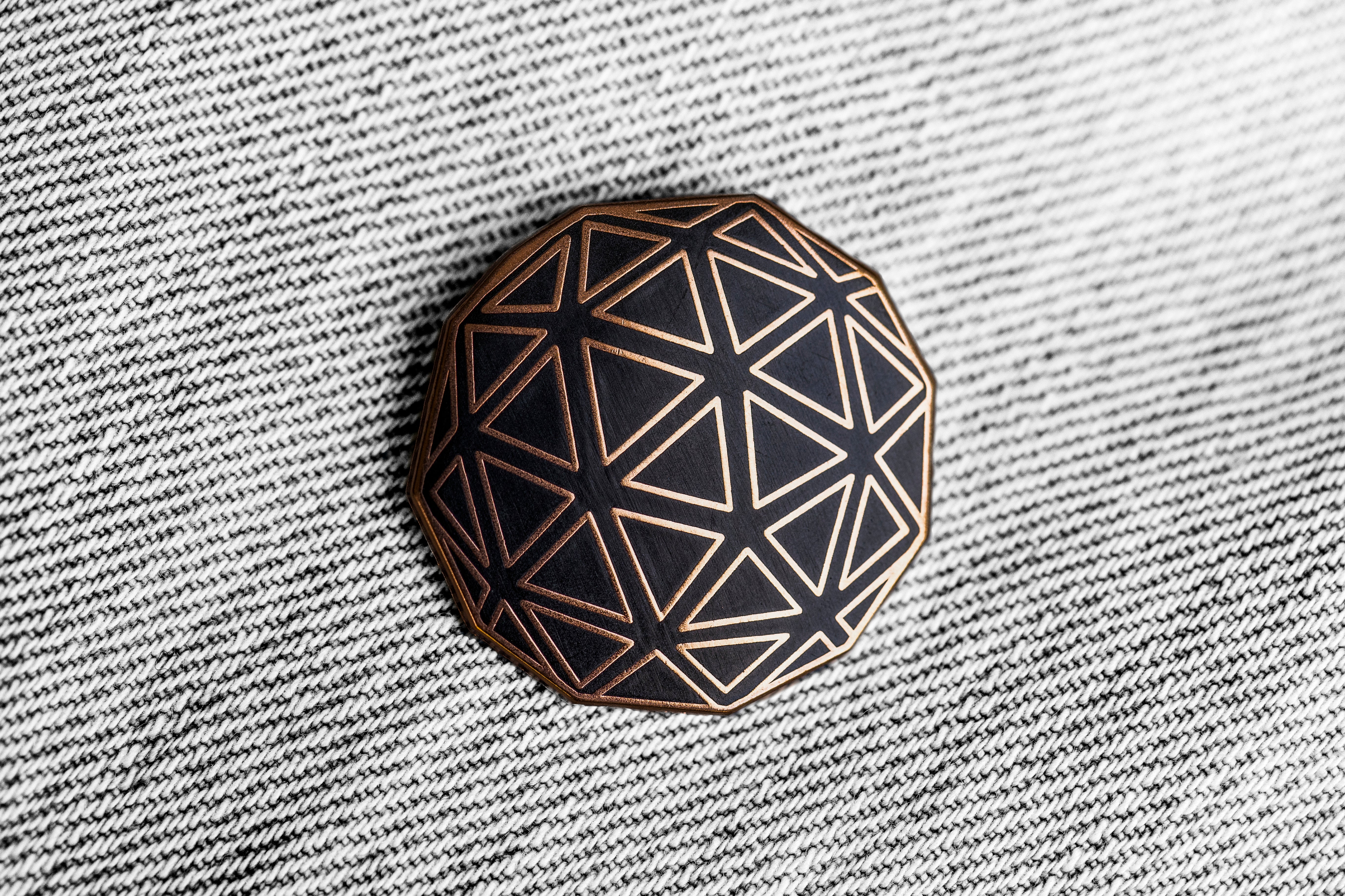 Player Form 00 Pin (Rez Infinite)   / Metal